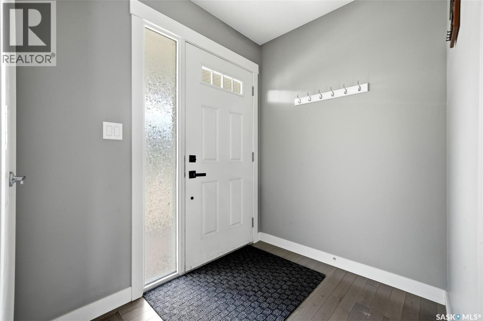 2905 Rochdale BOULEVARD — photo 3