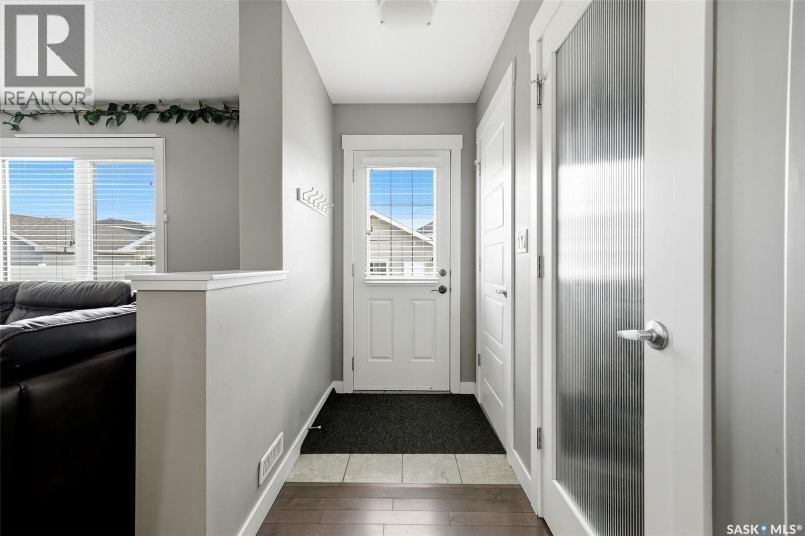 2905 Rochdale BOULEVARD — photo 4