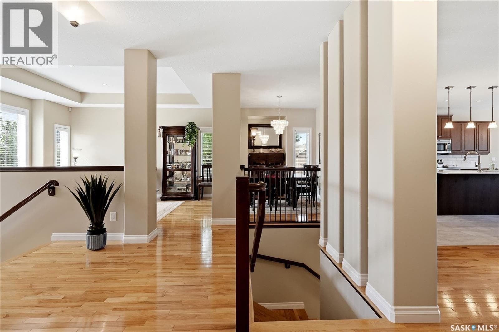 4501 Bergamot BAY E — photo 5
