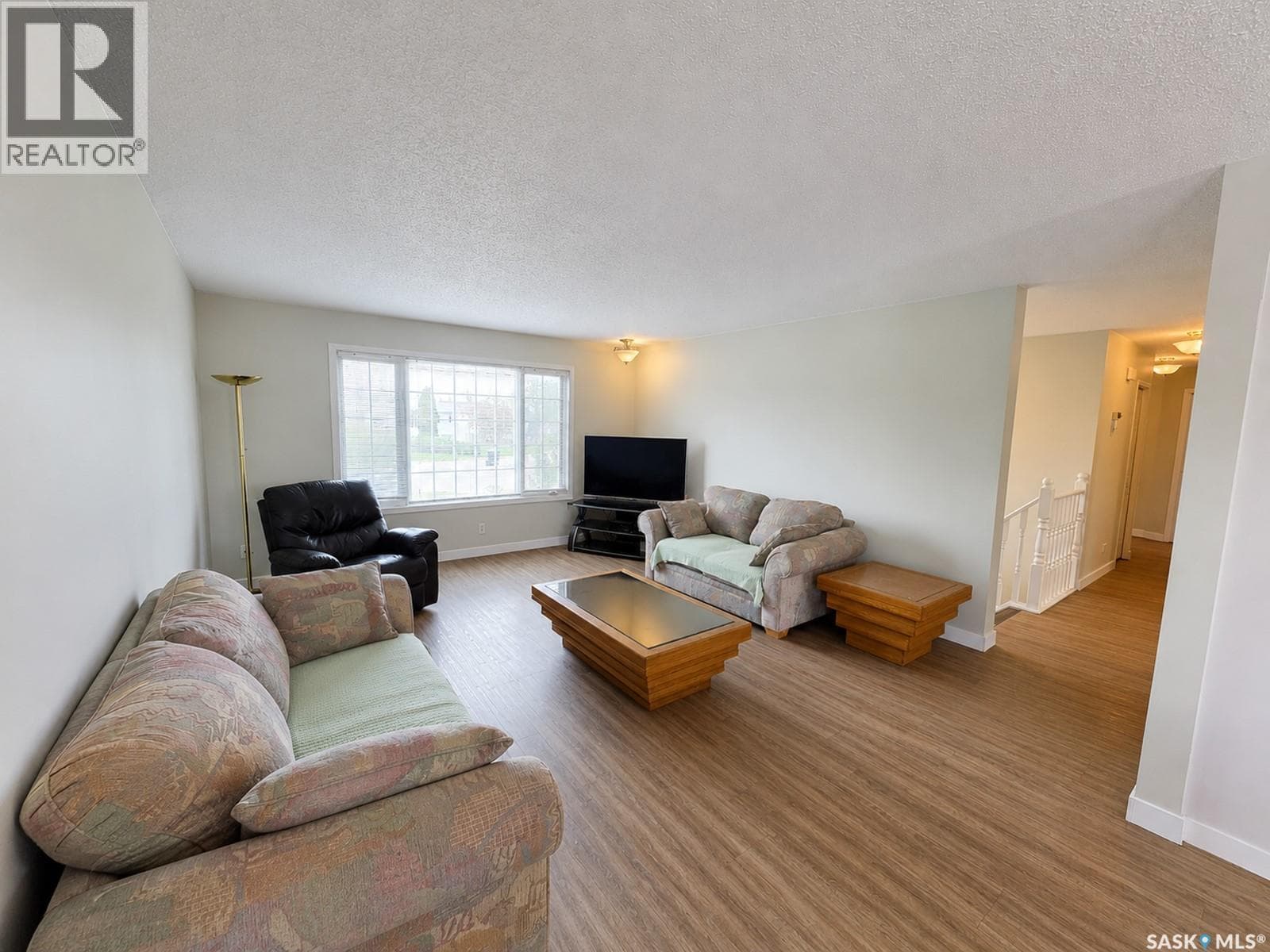 9 Ducluzeau PLACE — photo 2