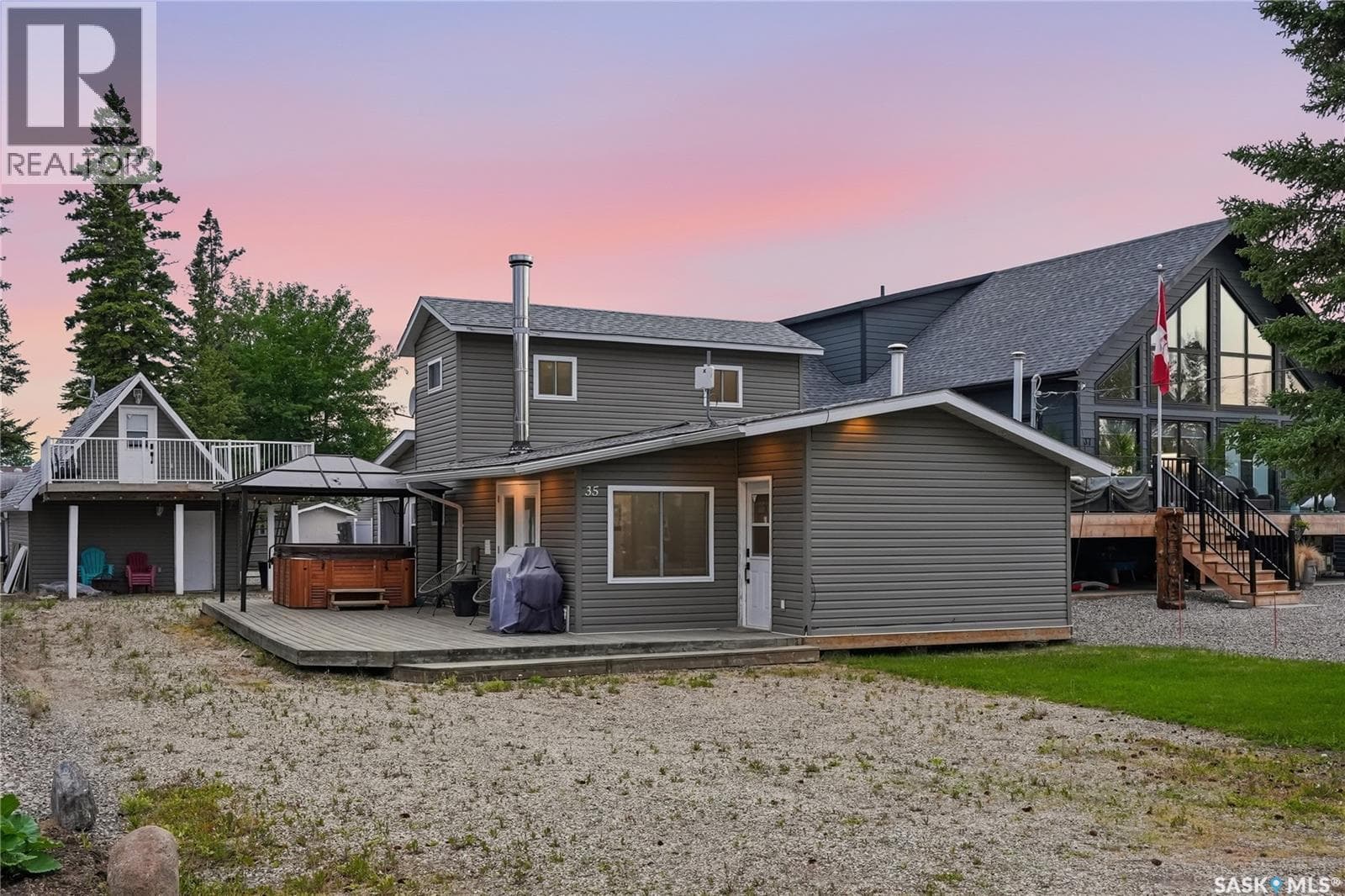 35 Lakeview DRIVE