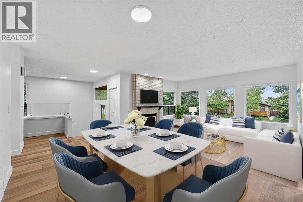 1091 Berkley Drive NW — photo 4