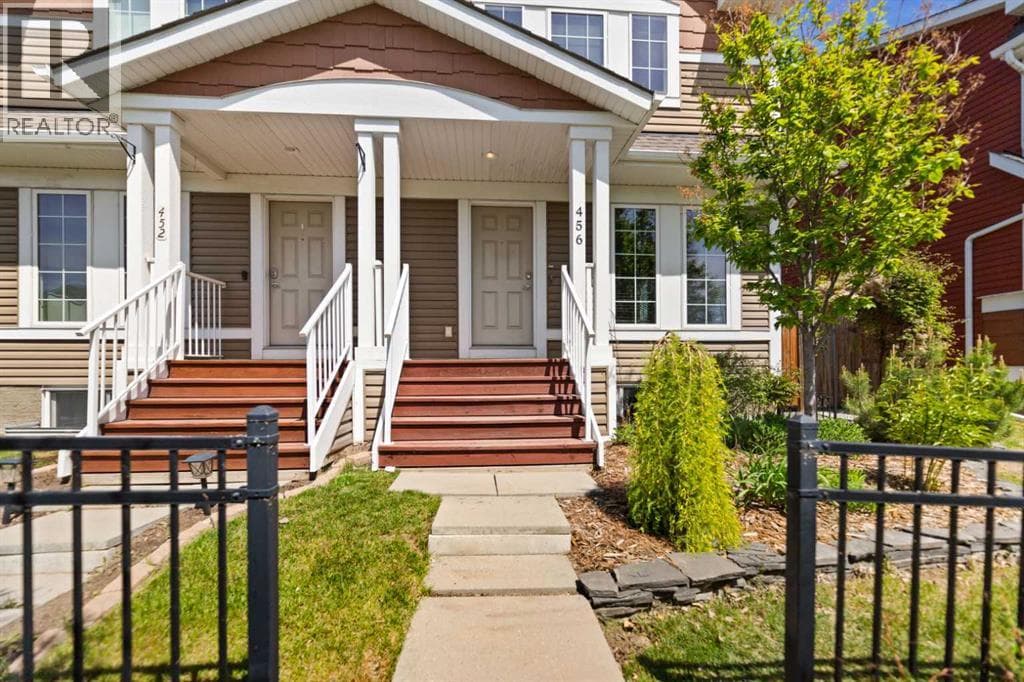 456 Auburn Bay Avenue SE — photo 2