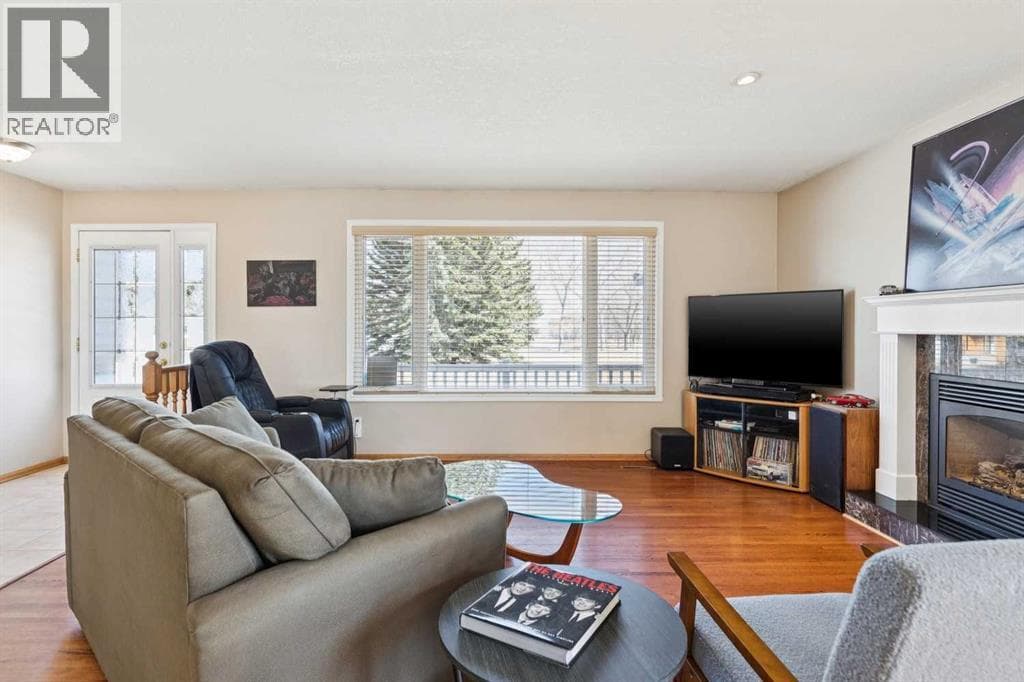 8523 Addison Place SE — photo 3