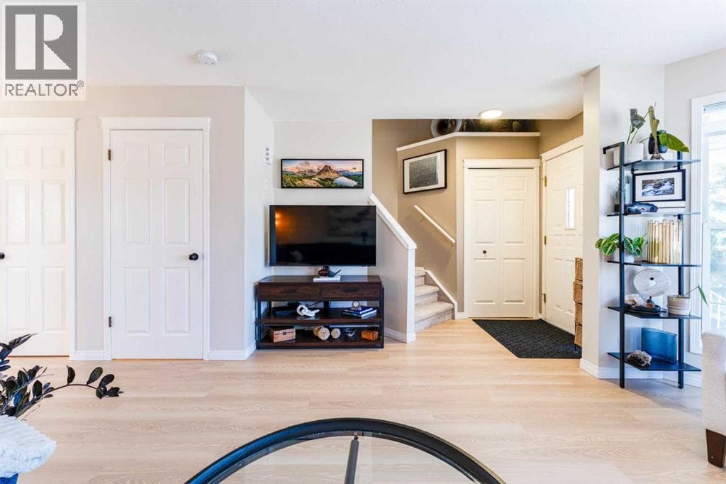 217 Martin Crossing Way NE — photo 3