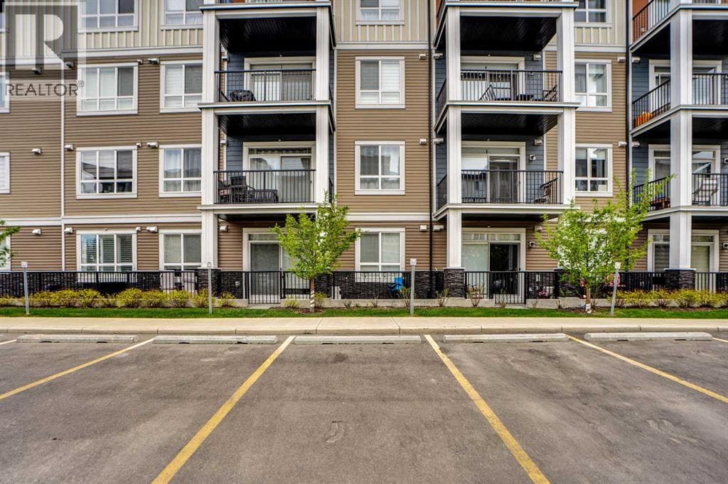 111, 25 Walgrove Walk SE — photo 3