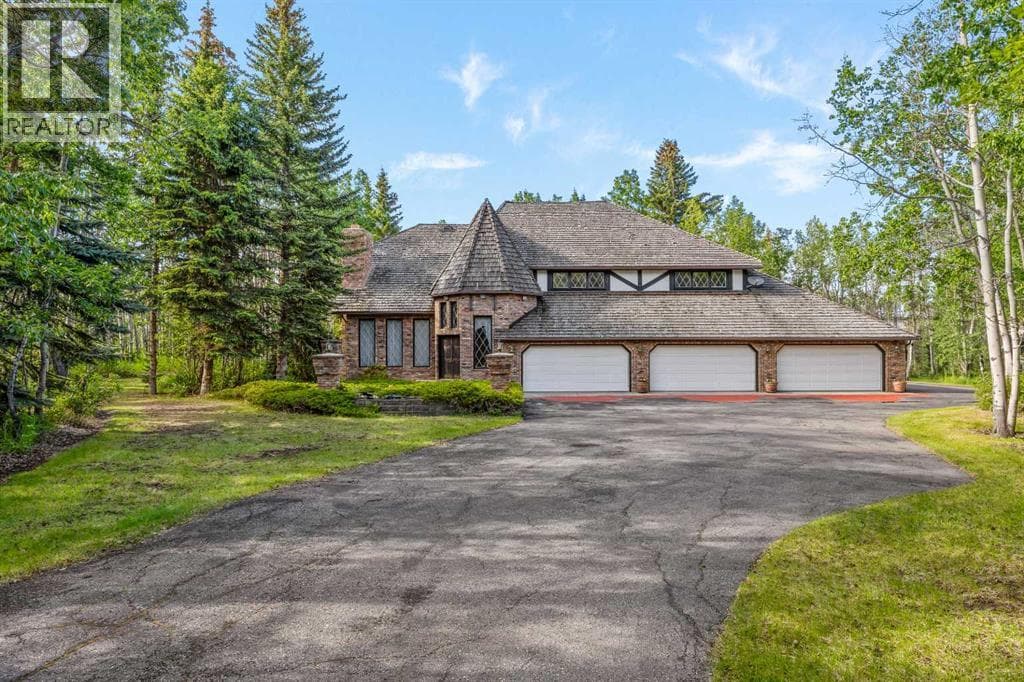 7 Biggar Heights Bay