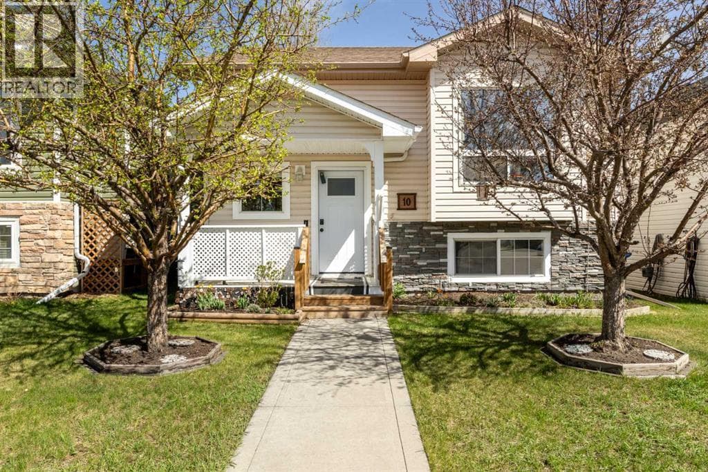 10 Hawthorne Way — photo 2