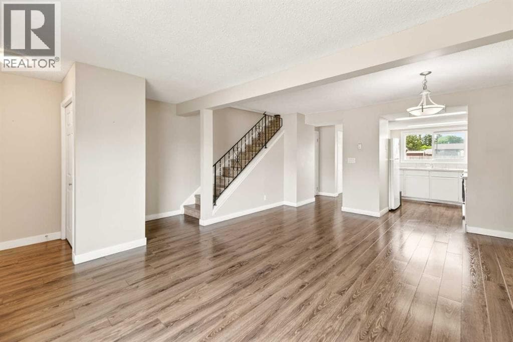 85 Baile Close — photo 3