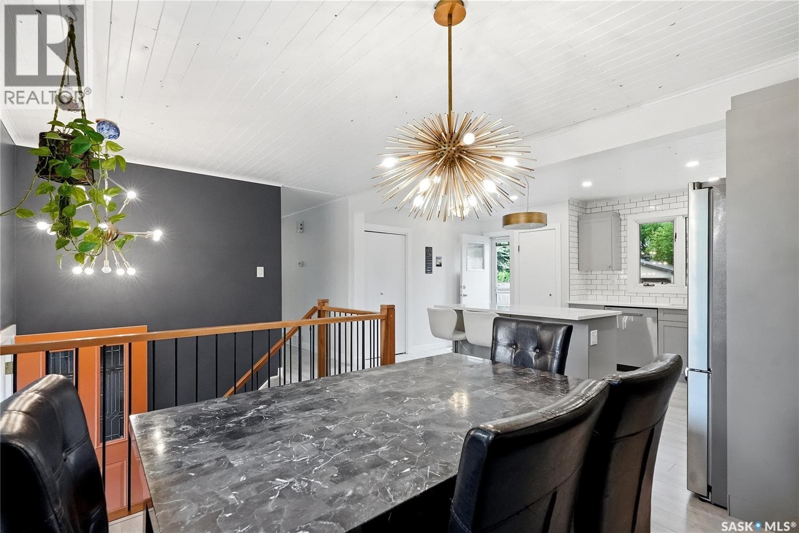 120 Rupert PLACE — photo 3