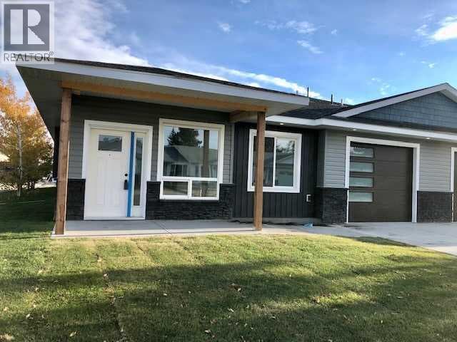 #2, 4738 49A Avenue — photo 3