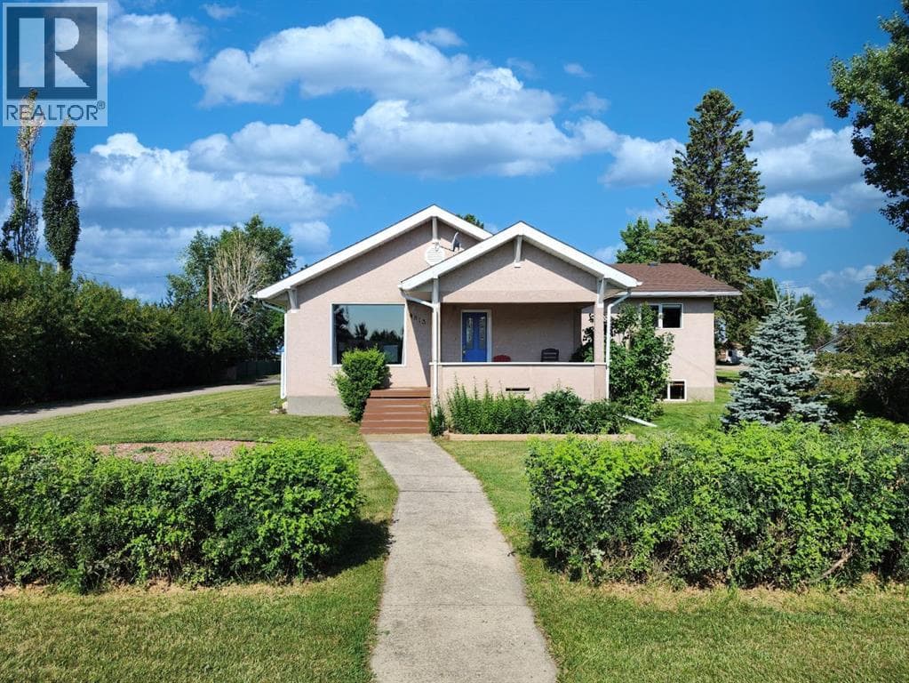 4813 4 Street W