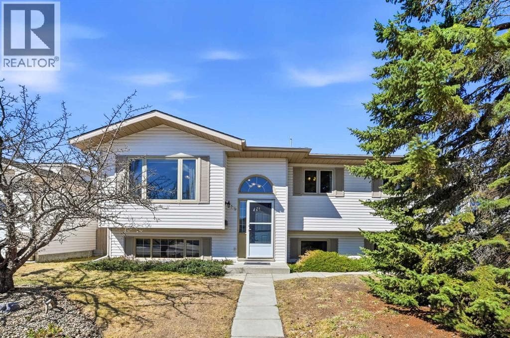 139 Donnelly Crescent