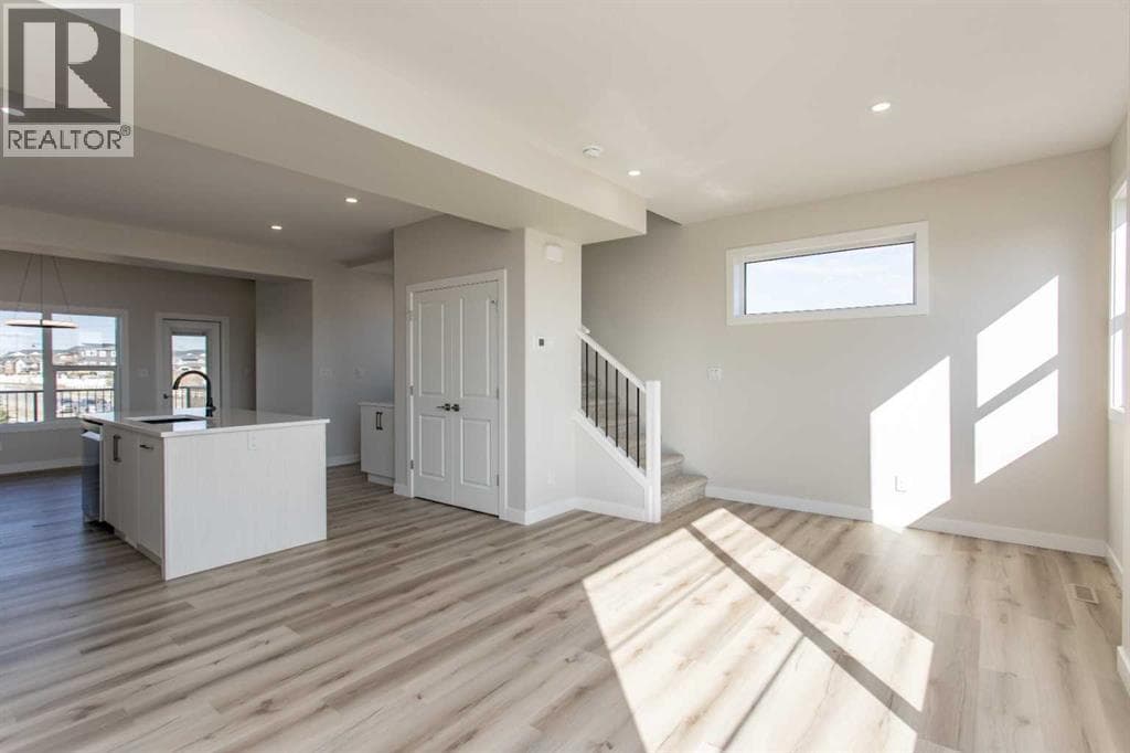 63 Lavelle Close — photo 5