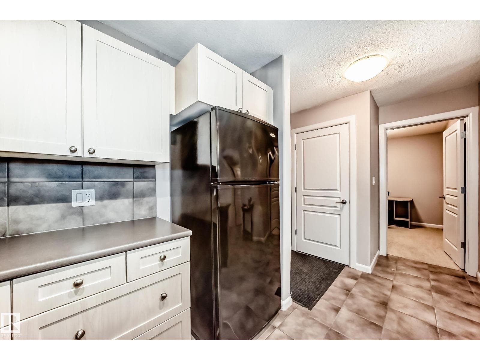 #336 400 PALISADES WY — photo 4