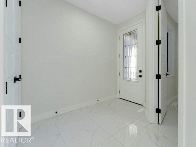 7156 177 AV NW — photo 3