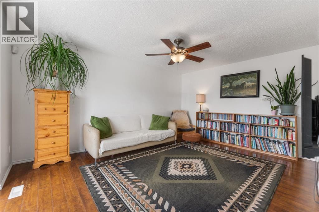 6795 Malvern Road NE — photo 5
