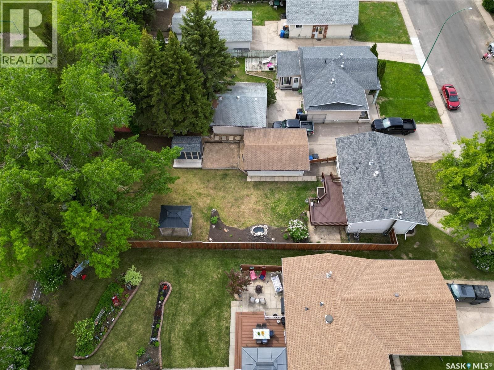 1171 Cook DRIVE — photo 4