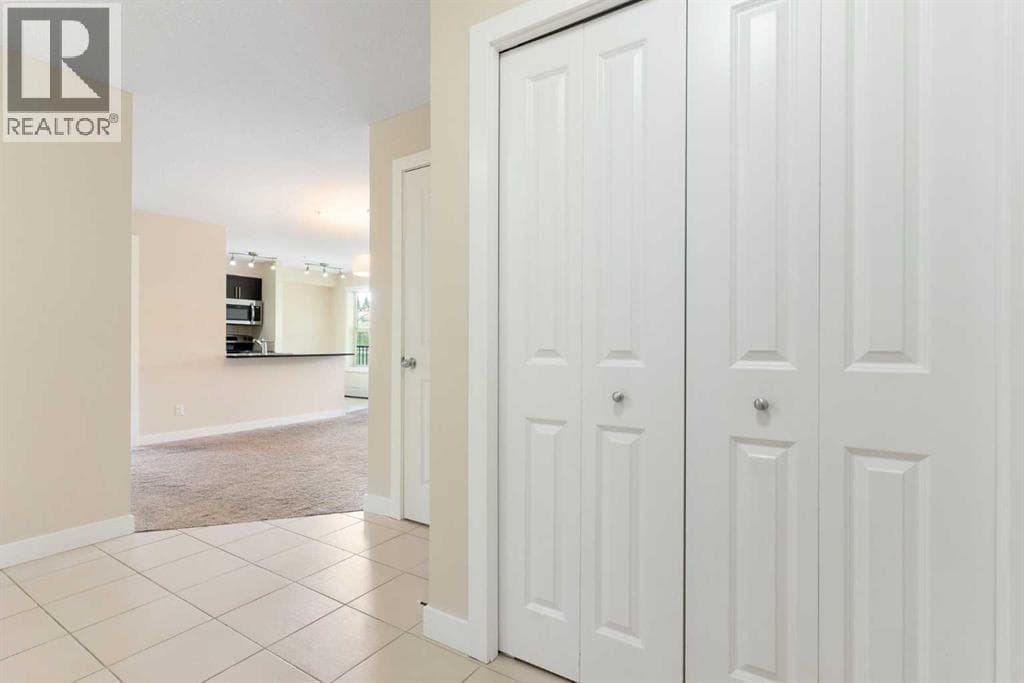 1302, 625 Glenbow Drive — photo 4
