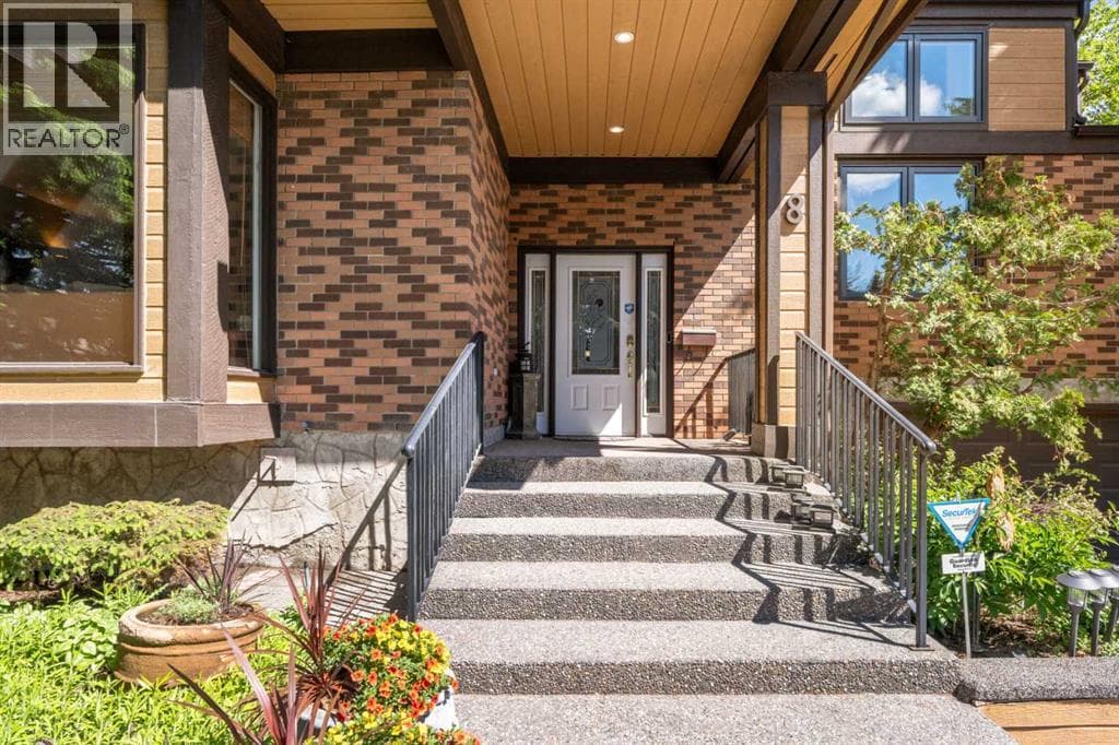 8 Varsplain Place NW — photo 2