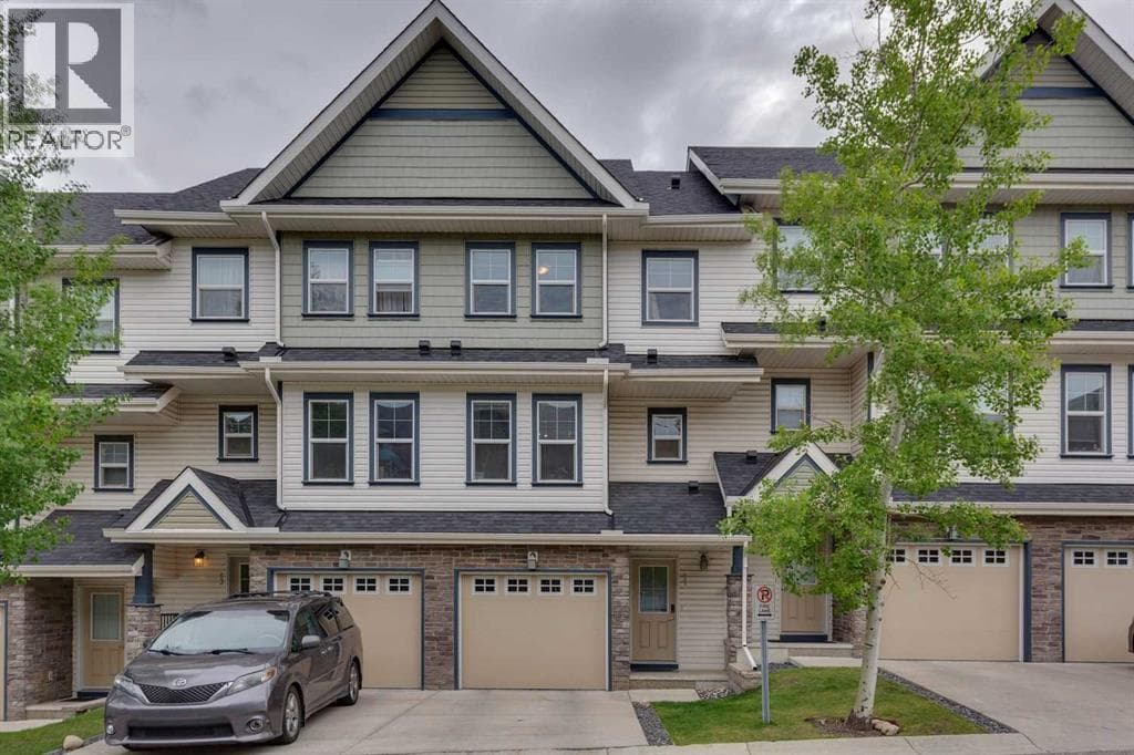 55 Panatella Road NW — photo 3