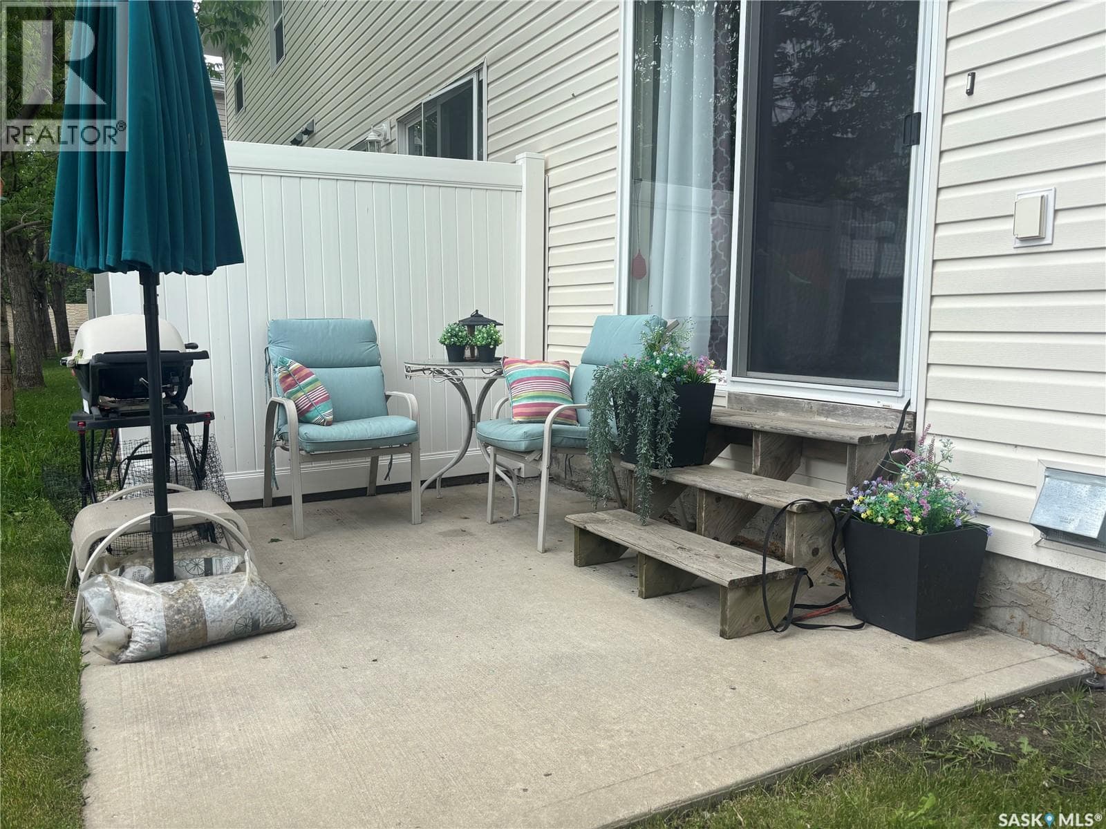 4682 Marigold DRIVE — photo 3