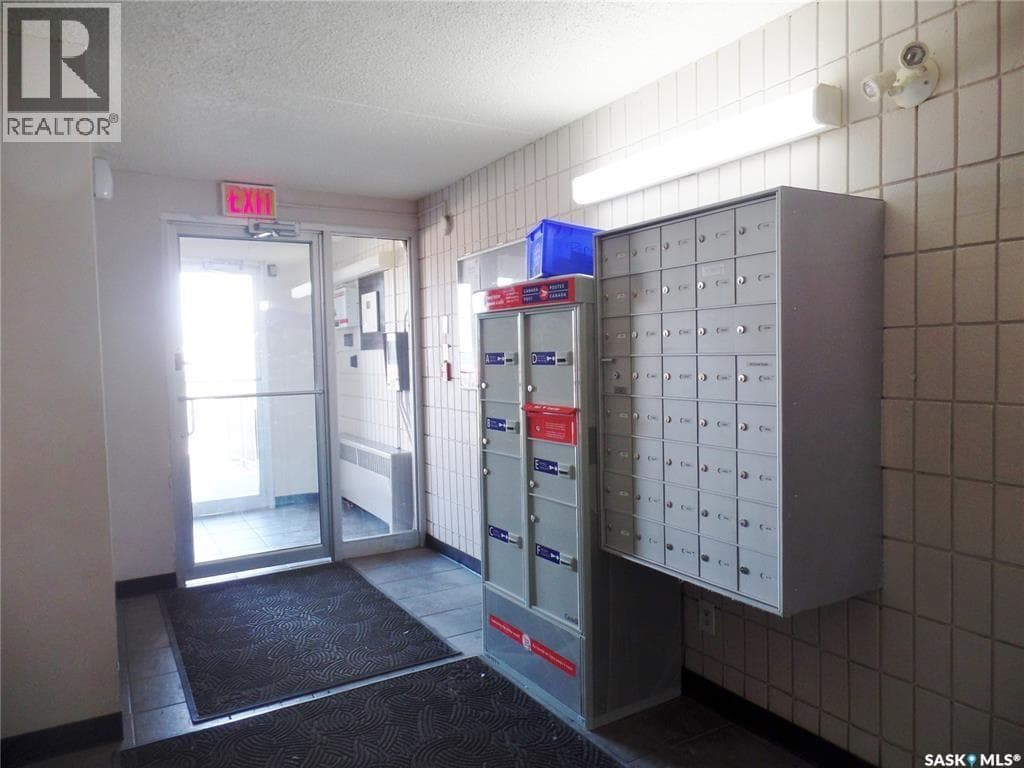 102 550 Laurier STREET — photo 2