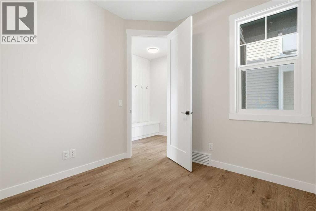 302 Kinniburgh Loop — photo 5