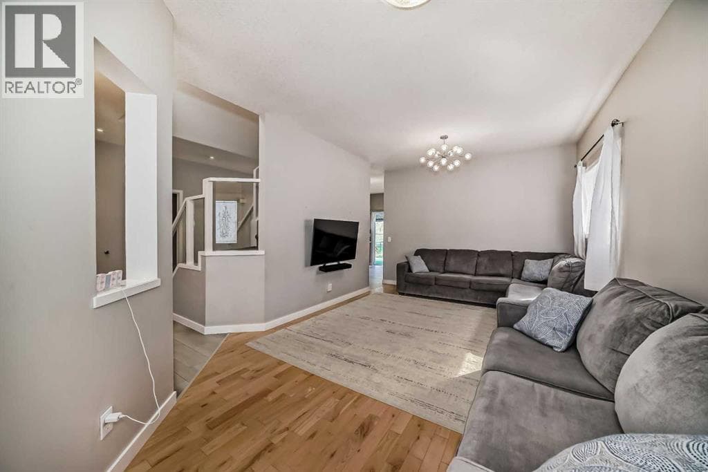 307 Arbour Crest Road NW — photo 3