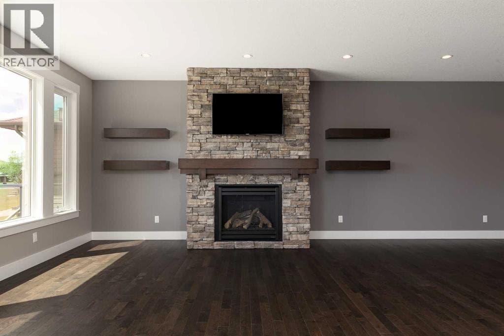 788 Canyonview Close W — photo 5