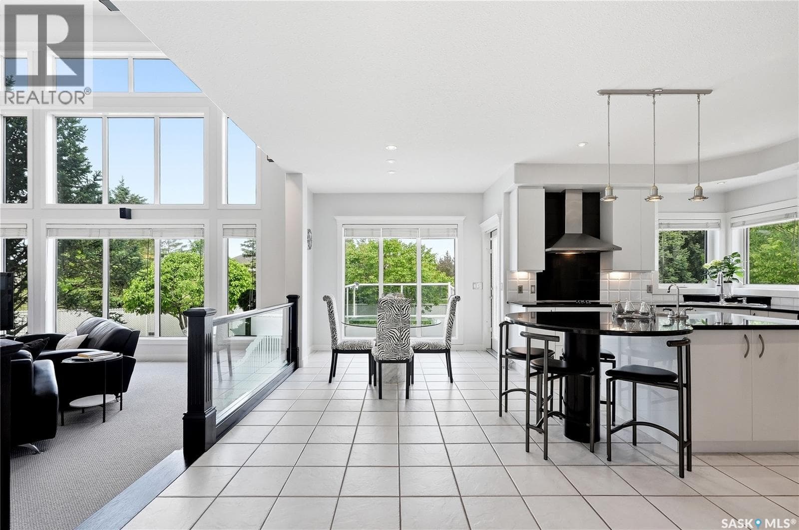 214 Mendel GREEN — photo 3
