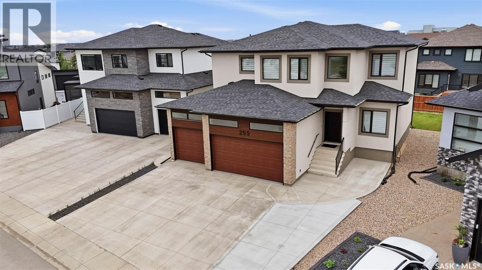 255 Flynn COVE — photo 4