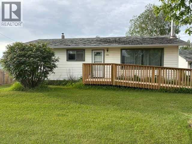 5003 42 Avenue — photo 2