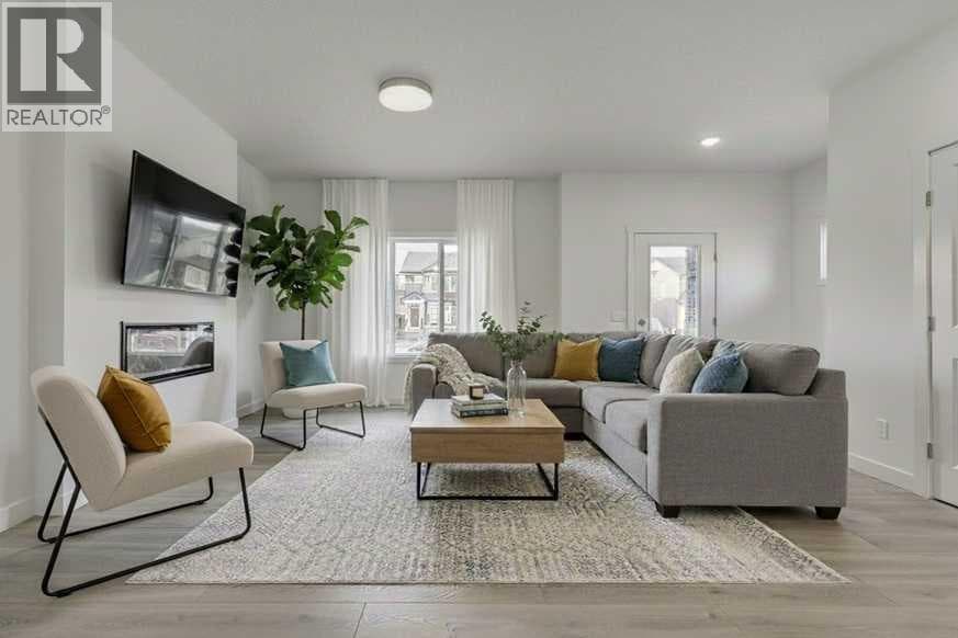 450 Heartland Way — photo 2