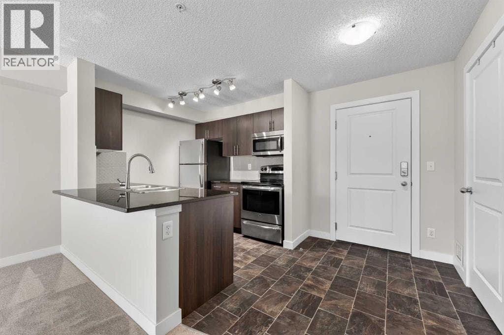 3310, 625 Glenbow Drive — photo 2