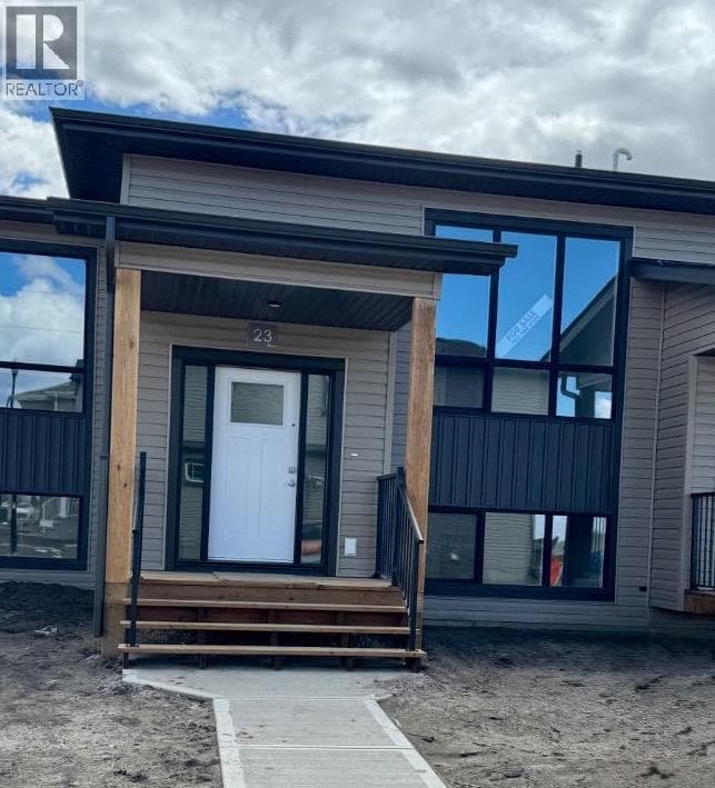 23 Louis Drive — photo 3