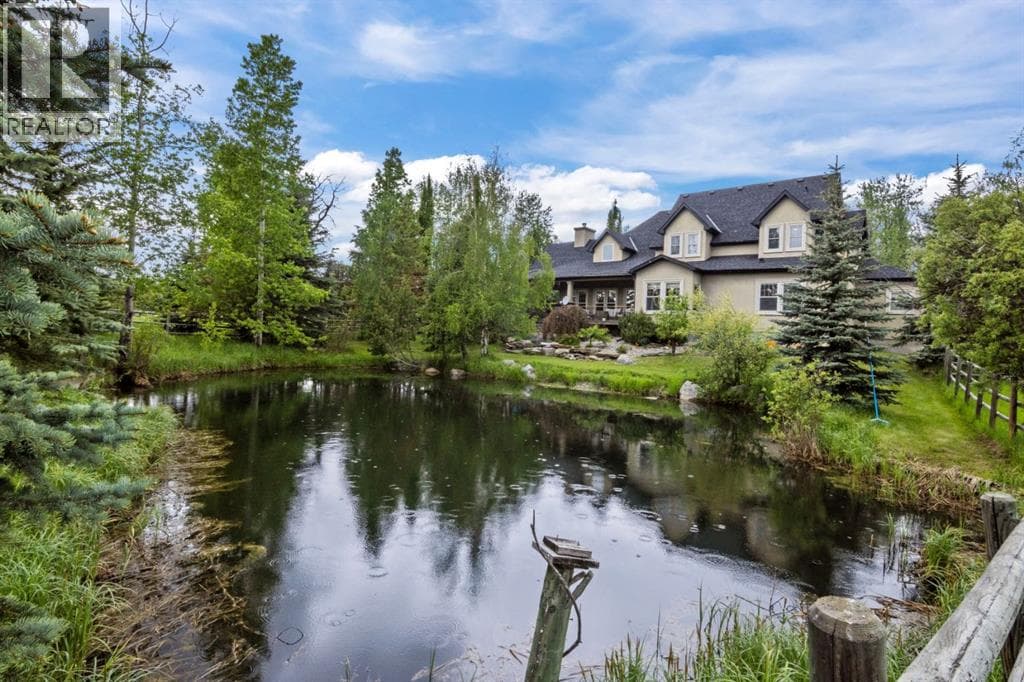 162052 Priddis Valley Road W