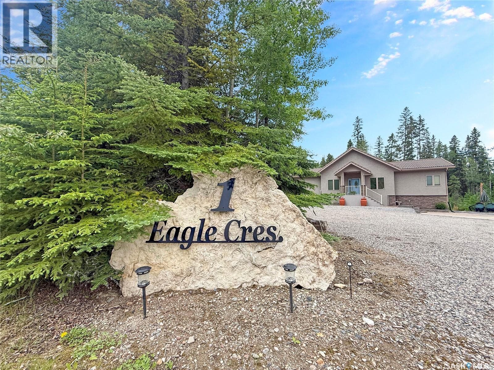 1 Eagle CRESCENT — photo 4