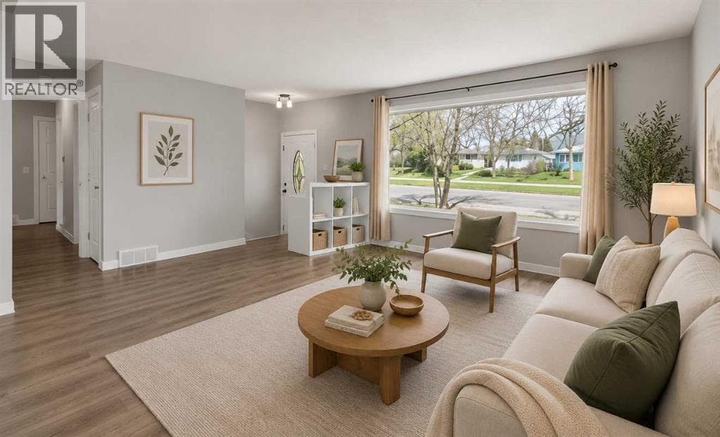 5203 Memorial Drive SE — photo 2