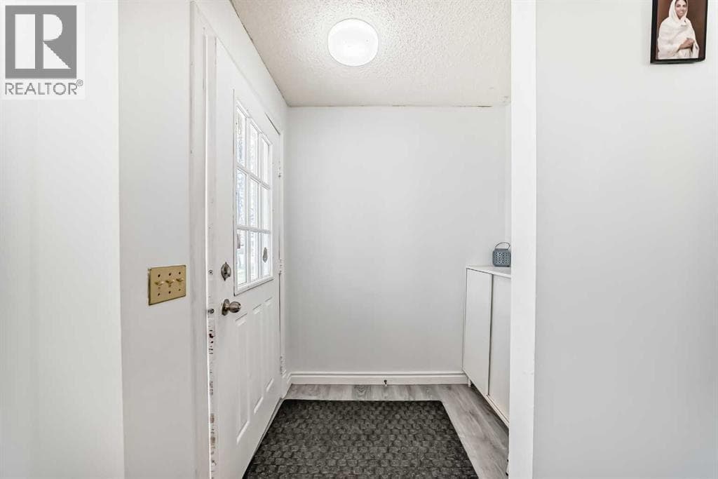 279 Falton Drive NE — photo 5