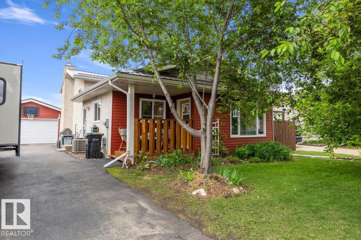 243 PORTER AV — photo 2