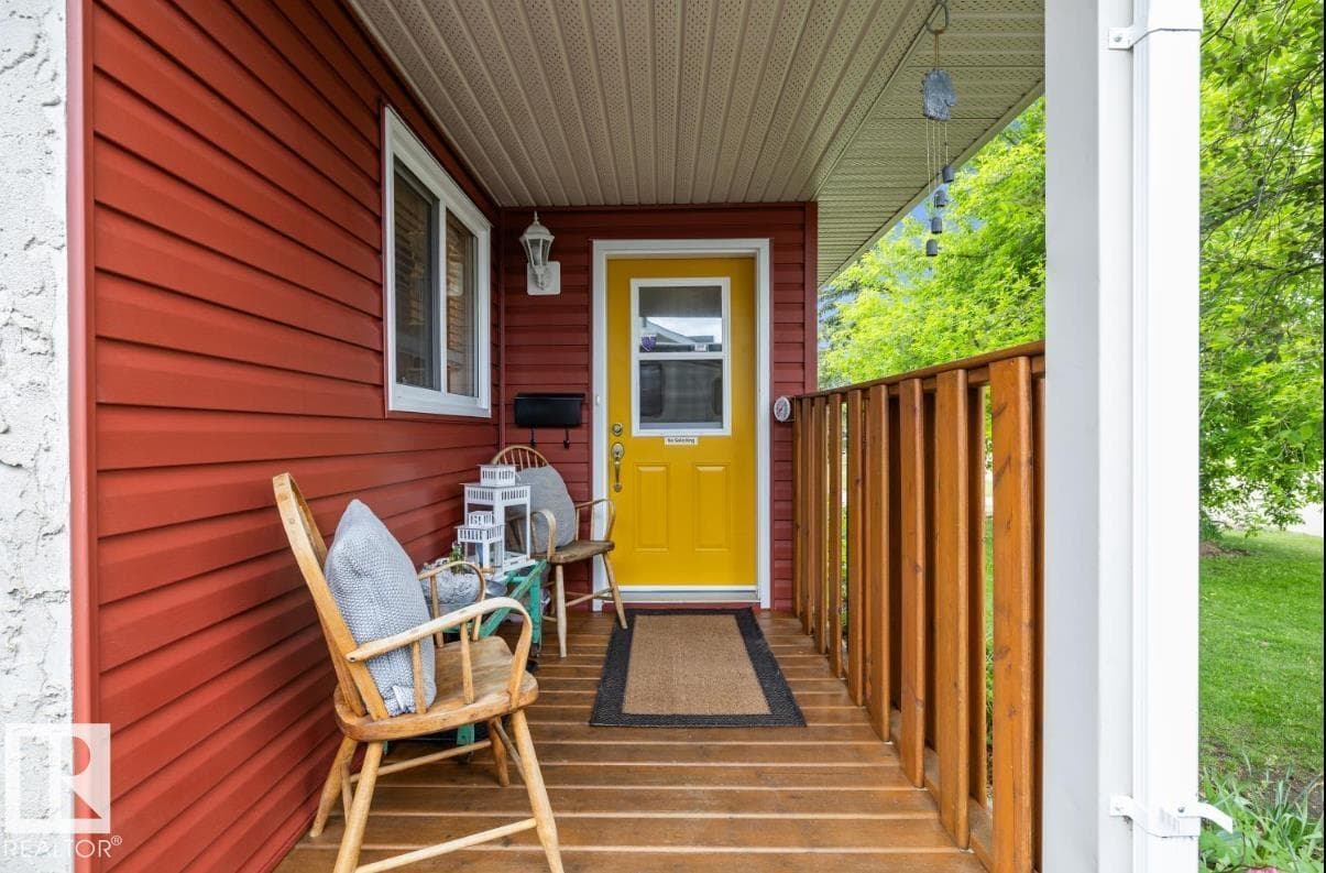 243 PORTER AV