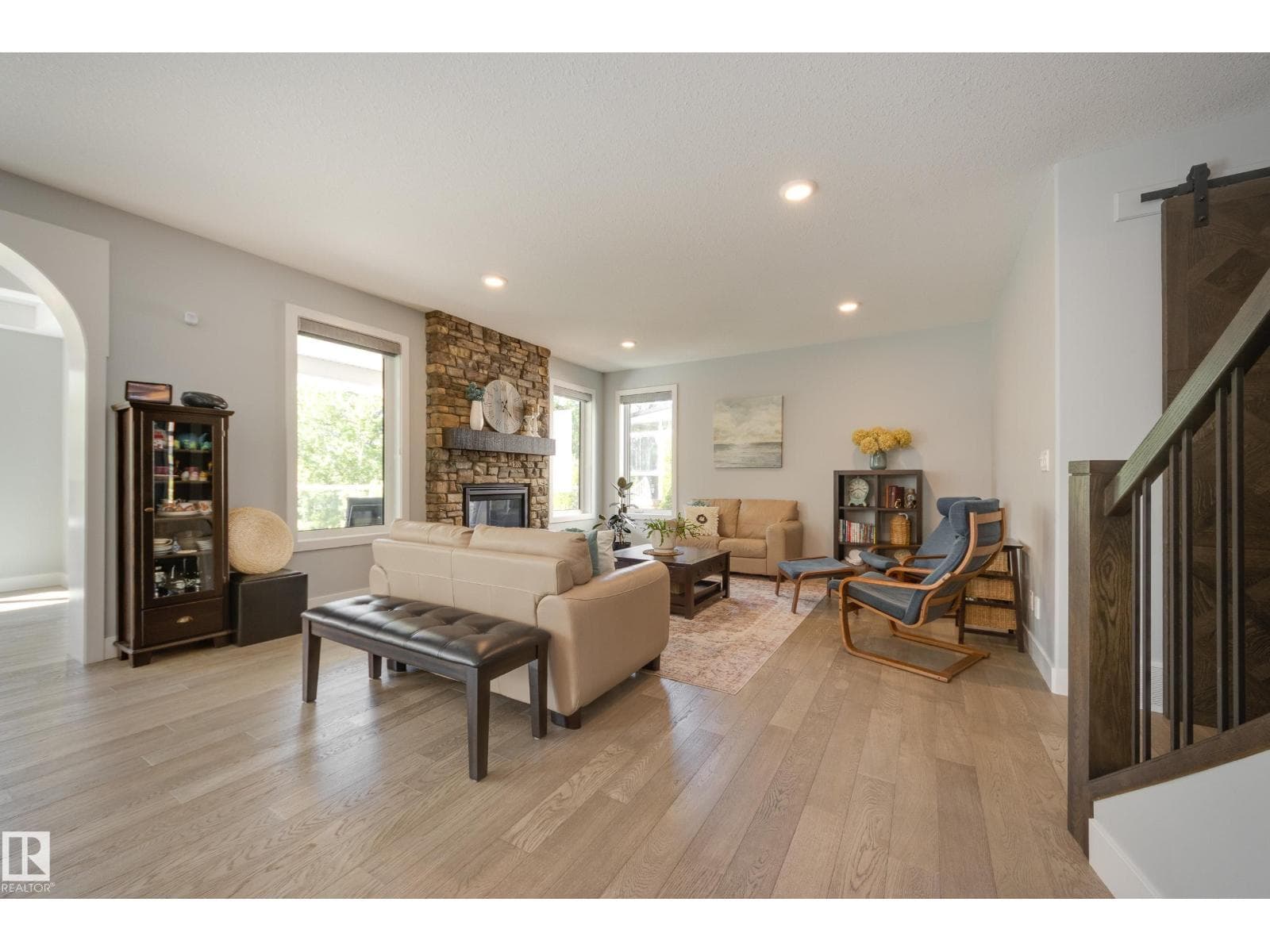 1314 CLEMENT CT NW — photo 5