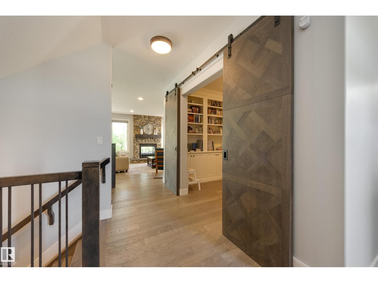 1314 CLEMENT CT NW — photo 3