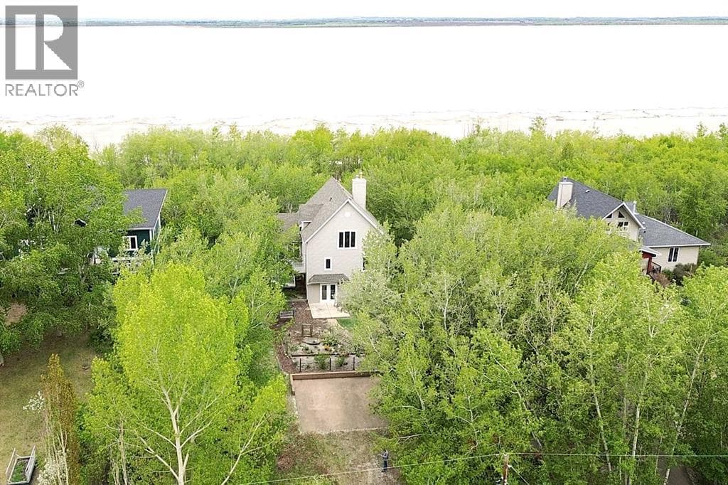 30 Macdonald Drive
