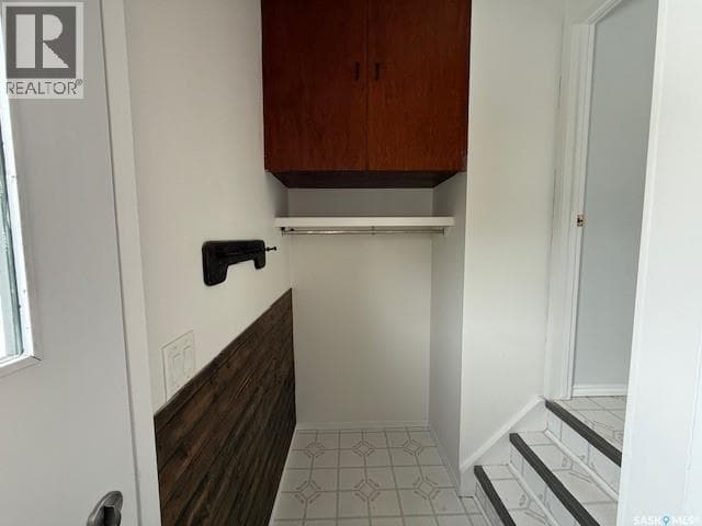 327 Wallace STREET — photo 3