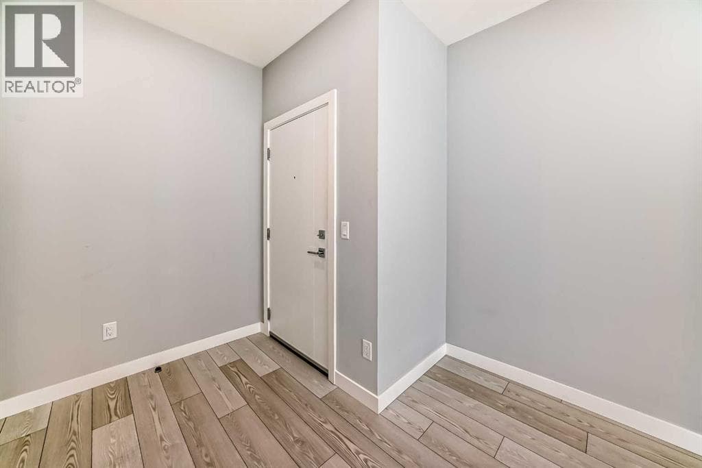 1407, 681 Savanna Boulevard NE — photo 5
