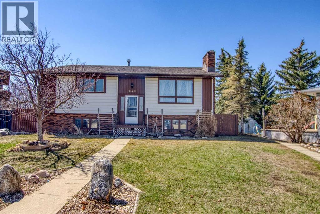640 Mcculloch Crescent — photo 5