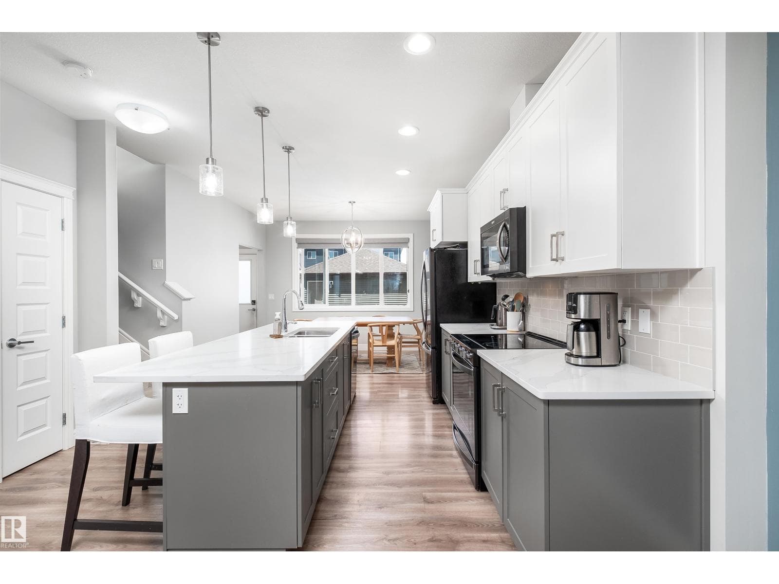 1330 Enright LD NW — photo 3