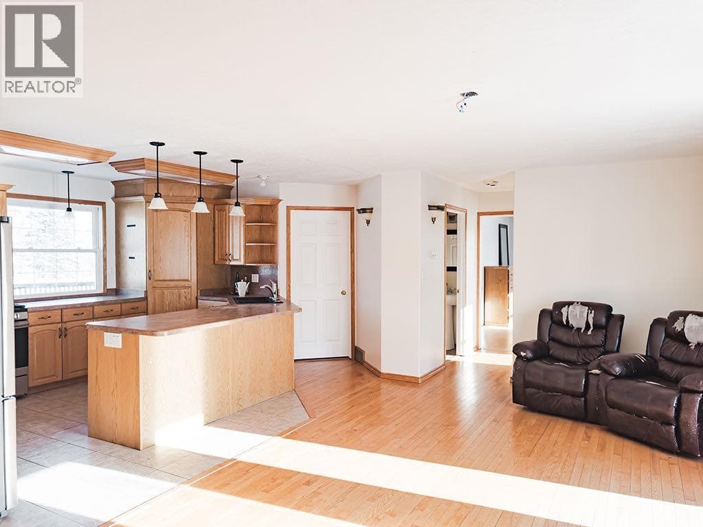 110134 Range Road 175 — photo 2